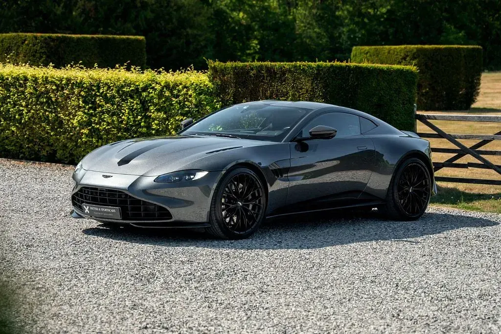 Gebraucht Aston Martin Vantage 510 PS (375 kW) 2022 Grau Coupé