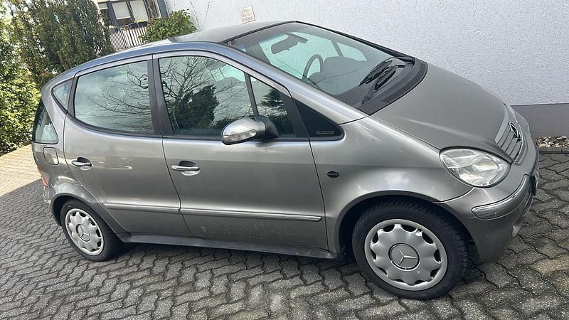 Gebraucht Mercedes A160 110 PS (80 kW) 2004 Andere farben Kleinwagen