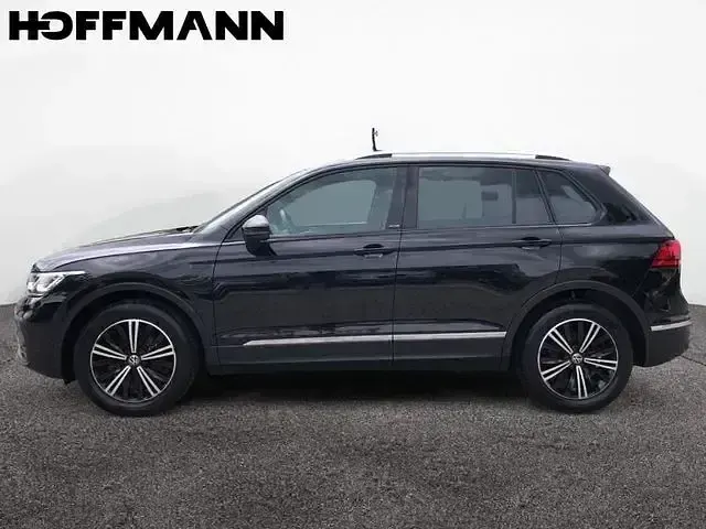 Gebraucht VW Tiguan R 150 PS (110 kW) 2022 Deep black perleffekt SUV