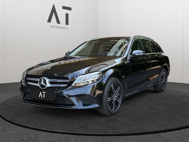 Schwarz Gebraucht 2021 Mercedes C200 Kombi | 15.990 € (Etwas zu teuer) - Bild 1/4