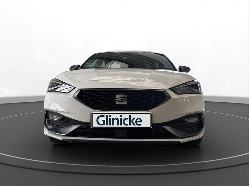 Gebraucht Seat Leon FR 204 PS (150 kW) 2021 Weiß Limousine