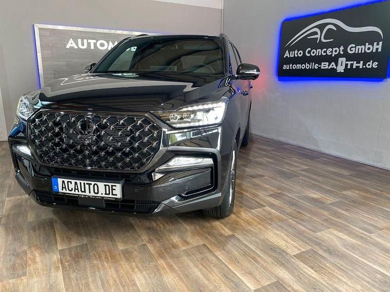 Neu KGM Rexton 203 PS (149 kW) 2025 Space black SUV