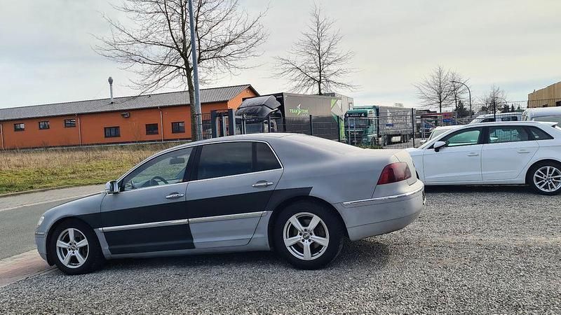 Gebraucht VW Phaeton 224 PS (164 kW) 2007 Silber Limousine