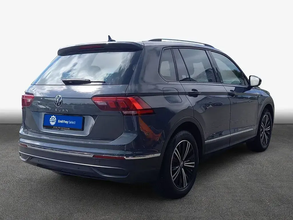 Gebraucht VW Tiguan Active 150 PS (110 kW) 2021 Grau SUV