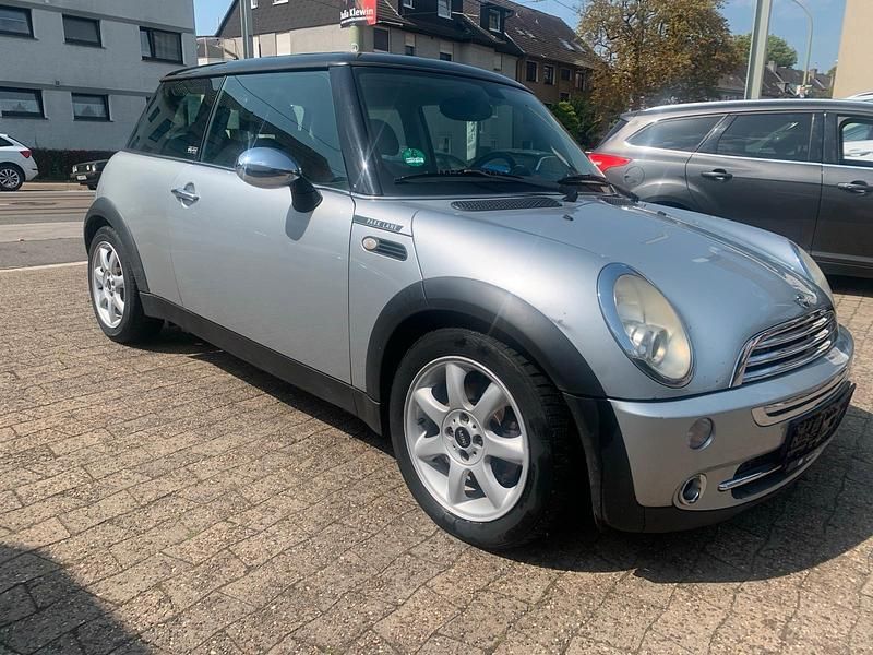 Silber Gebraucht 2006 Mini Cooper Kleinwagen | 2.200 € (Guter Preis) - Bild 1/4