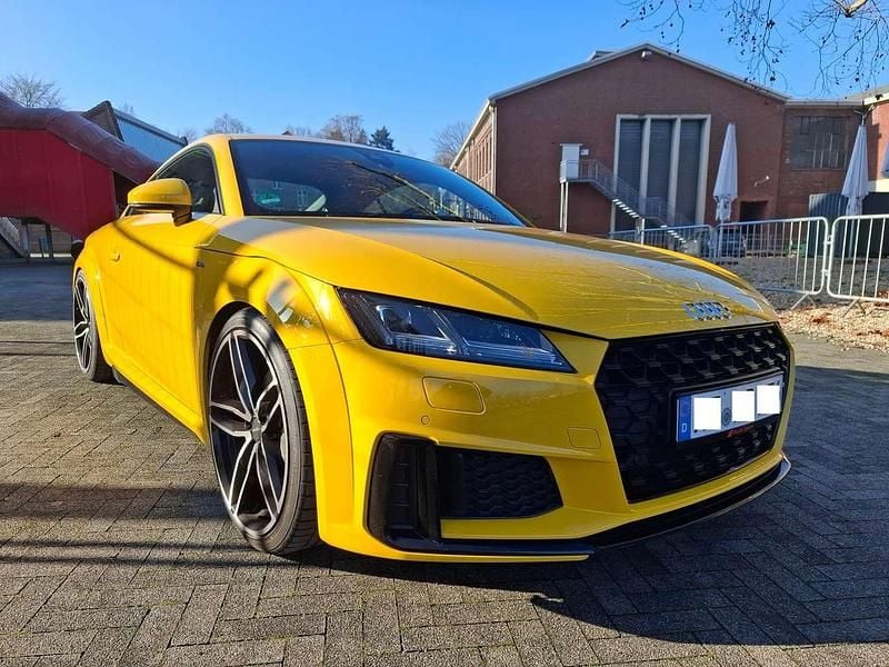 Gelb Gebraucht 2020 Audi TT Design Coupé | 32.290 € (Superpreis) - Bild 1/4
