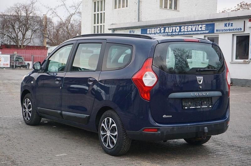 Gebraucht Dacia Lodgy 83 PS (61 kW) 2014 Blau Van / Kleinbus