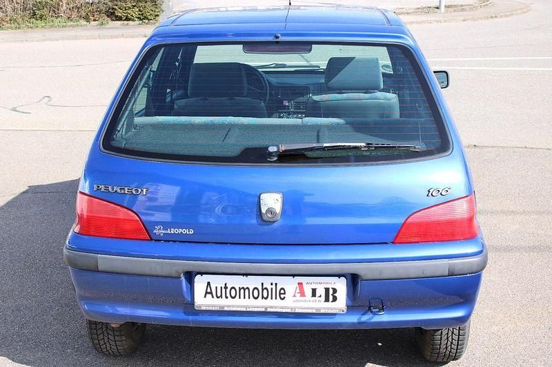 Gebraucht Peugeot 106 60 PS (44 kW) 1997 Blau Kleinwagen