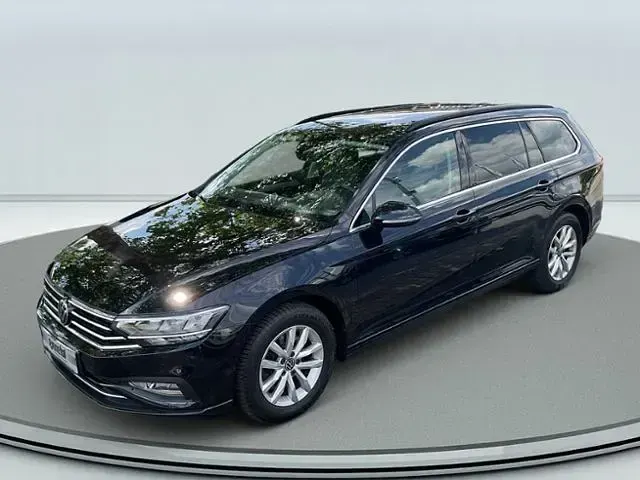 Gebraucht VW Passat Business 150 PS (110 kW) 2023 Schwarz Kombi