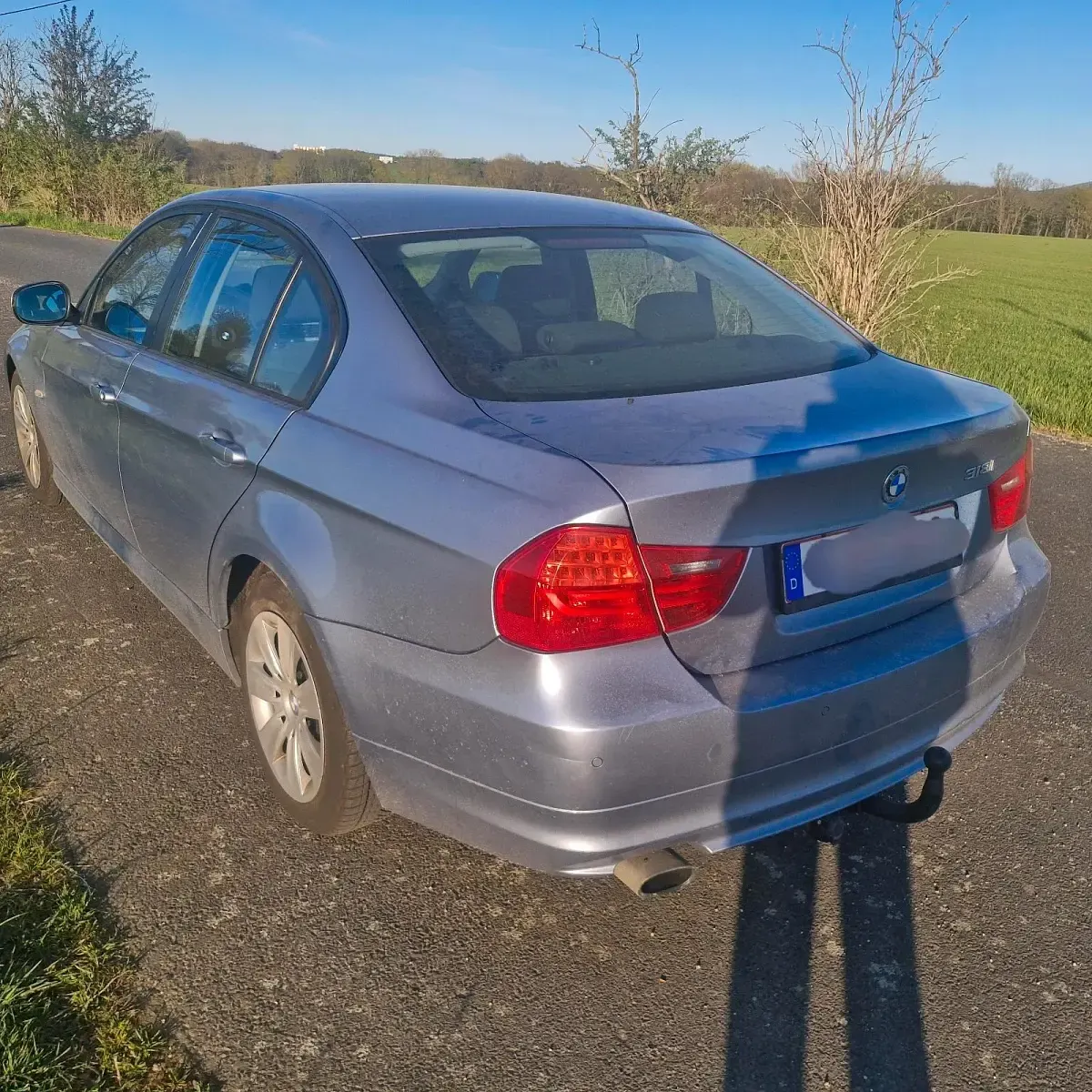 Gebraucht BMW 318 140 PS (102 kW) 2008 Blau Limousine