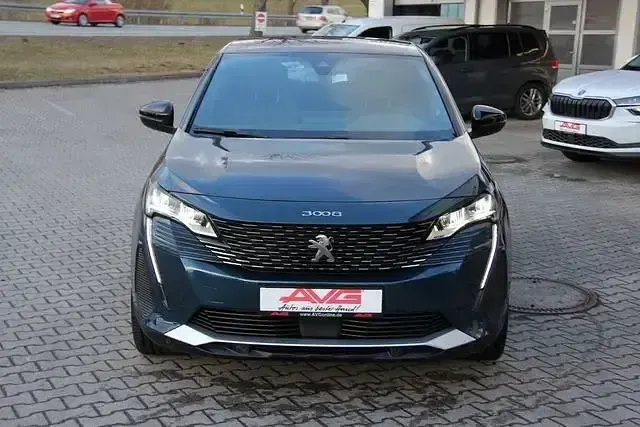Gebraucht Peugeot 3008 Allure 131 PS (96 kW) 2024 Celebesblau SUV