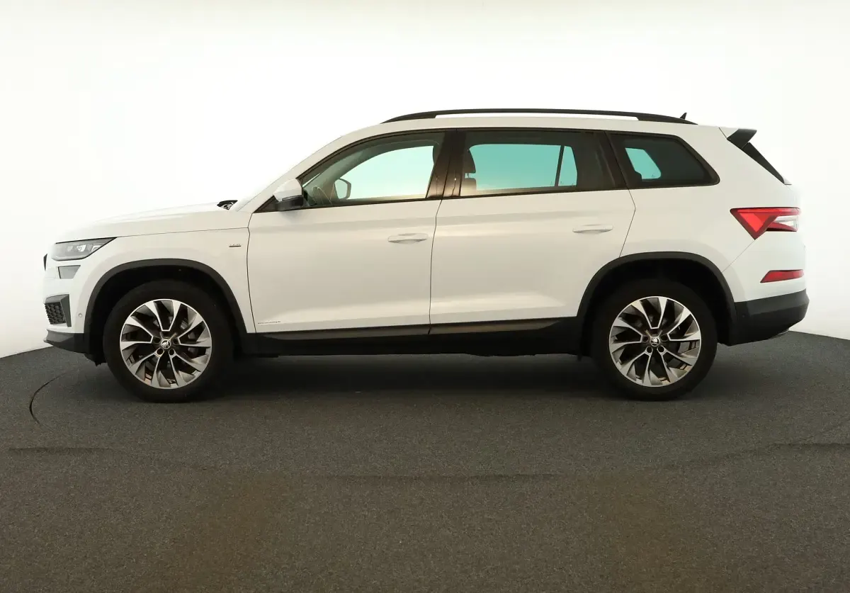 Gebraucht Skoda Kodiaq Clever 200 PS (147 kW) 2022 Moonweiss metallic SUV