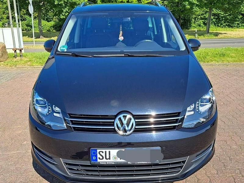 Gebraucht VW Sharan Highline 177 PS (130 kW) 2014 Schwarz Van / Kleinbus