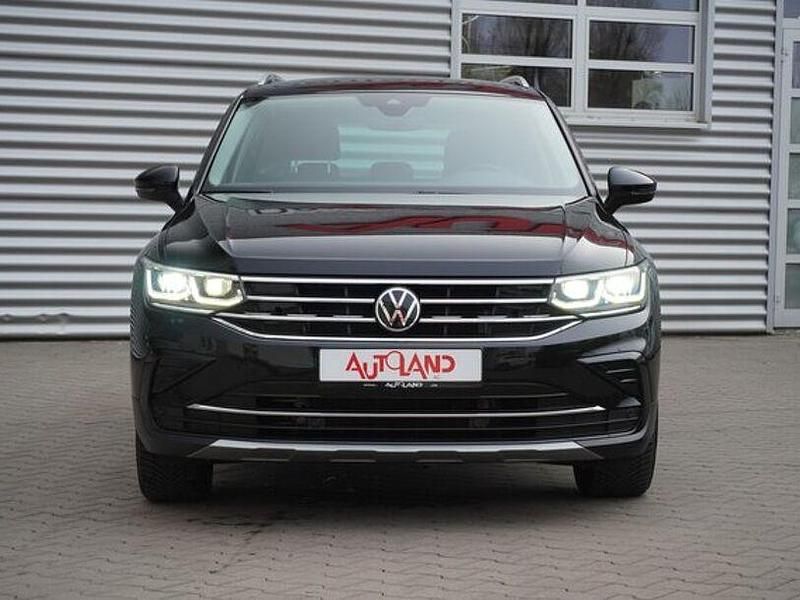 Gebraucht VW Tiguan Elegance 245 PS (180 kW) 2022 Schwarz SUV