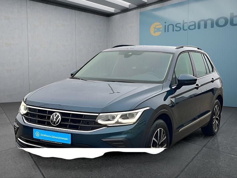 Blau Gebraucht 2020 VW Tiguan SUV | 23.149 € (Fairer Preis) - Bild 1/4