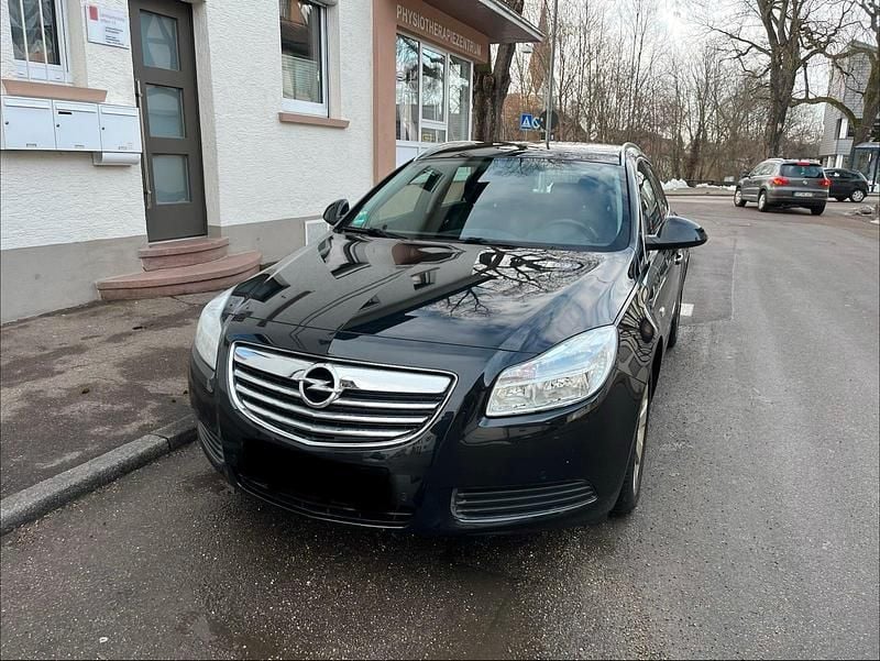 Schwarz Gebraucht 2013 Opel Insignia Kombi | 4.500 € (Superpreis) - Bild 1/4