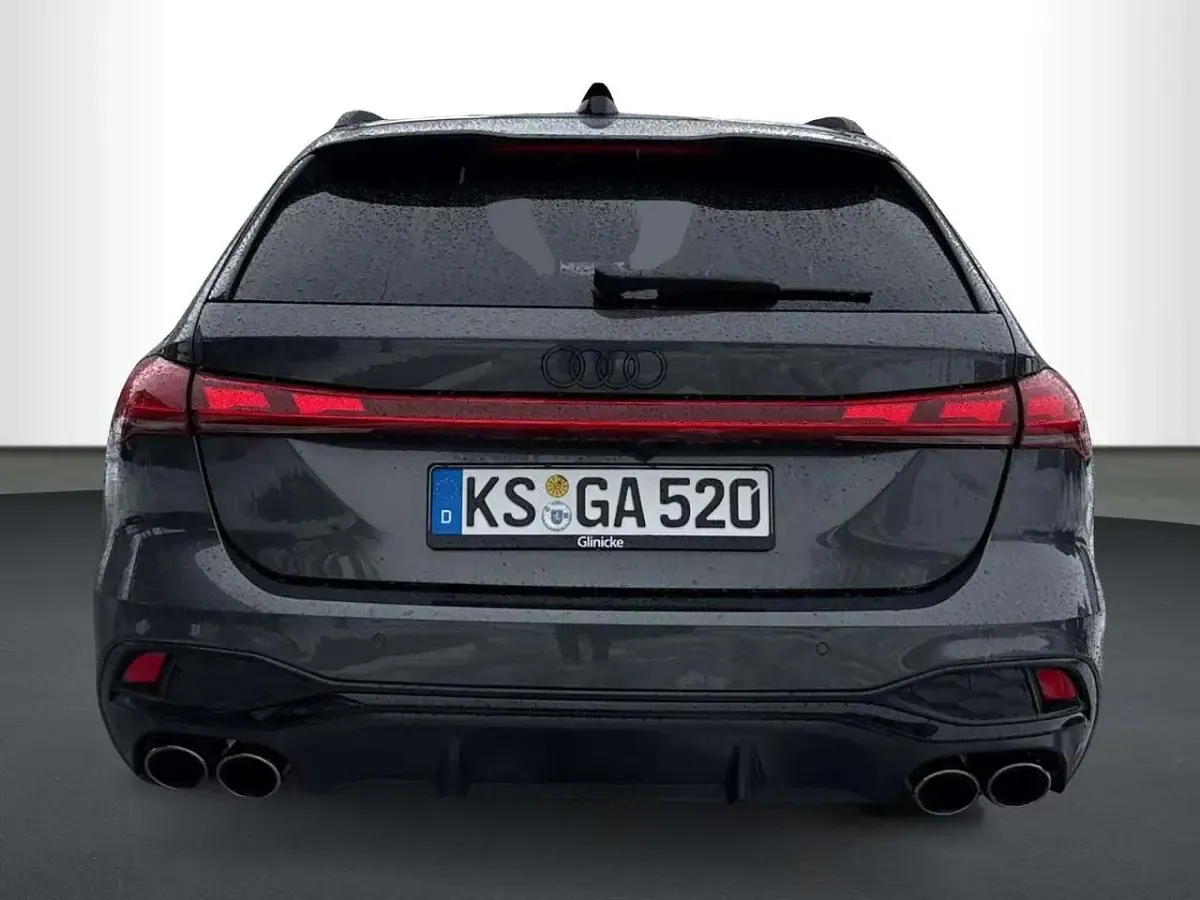 Gebraucht Audi S5 Sport 367 PS (269 kW) 2026 Grau Kombi
