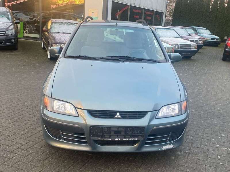 Grün Gebraucht 2003 Mitsubishi Space Star Comfort Edition Van / Kleinbus | 500 € (Guter Preis) - Bild 1/4