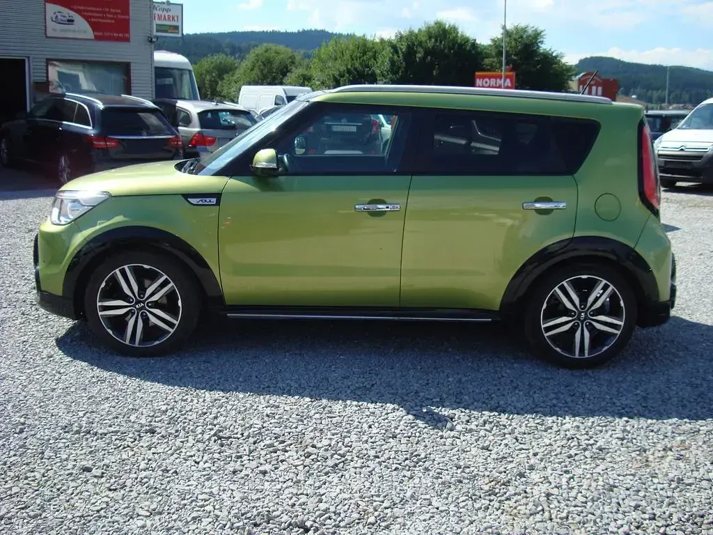 Gebraucht Kia Soul Spirit 128 PS (94 kW) 2015 Grün SUV