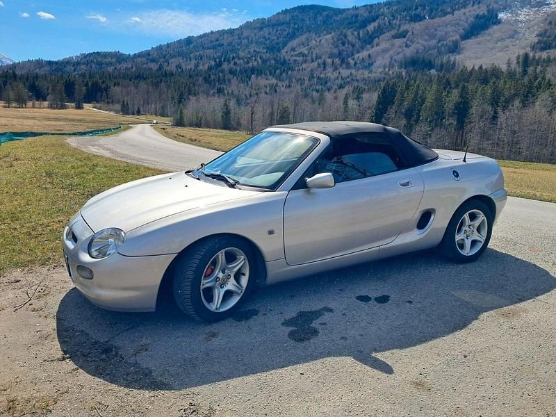 Second-hand MG F 120 CP (88 kW) 2001 Argintiu Cabrio