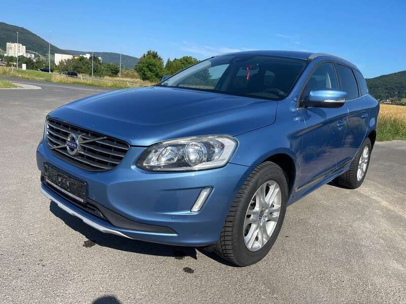 Blau Gebraucht 2017 Volvo XC60 Summum SUV | 16.500 € (Superpreis) - Bild 1/4
