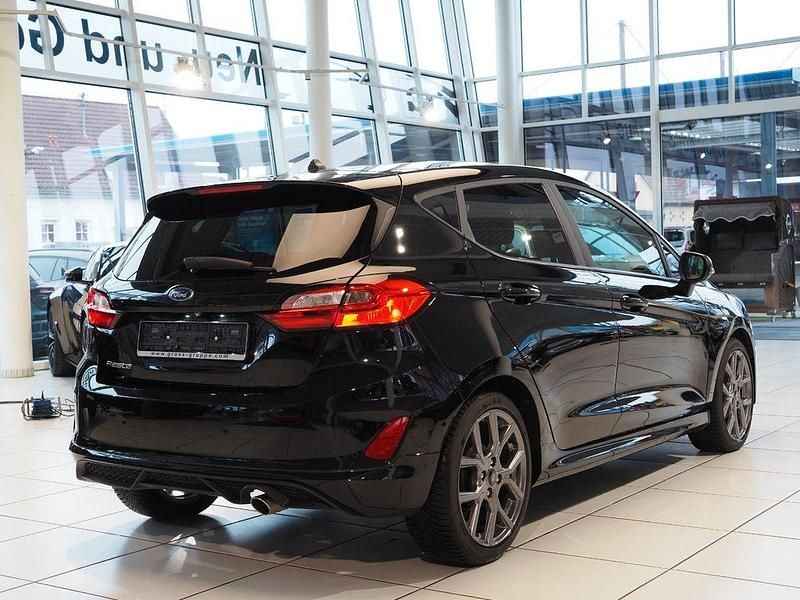Gebraucht Ford Fiesta ST-Line 101 PS (74 kW) 2023 Schwarz Limousine