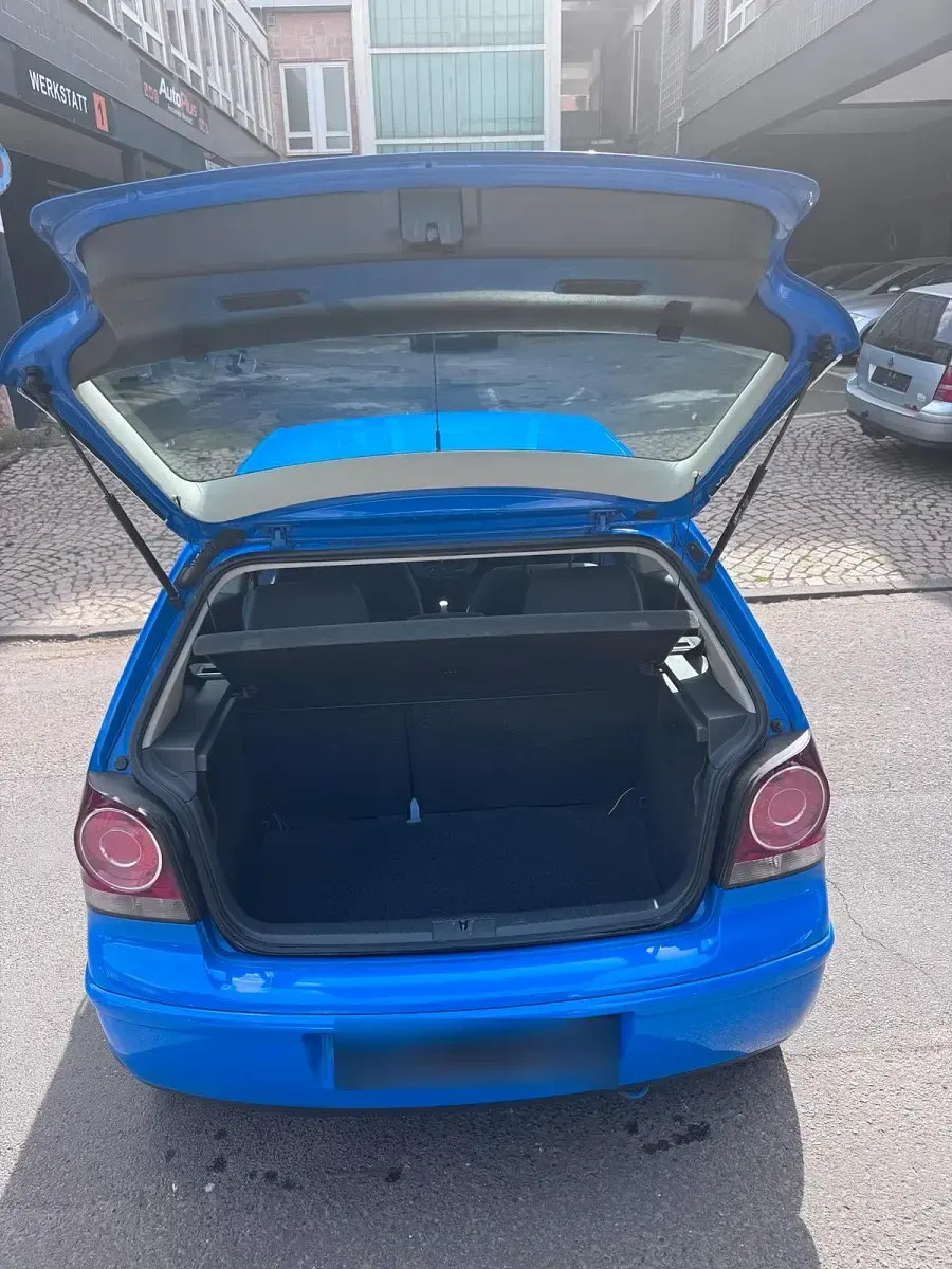 Occasion VW Polo Basis 54 ch (39 kW) 2005 Bleue Citadine
