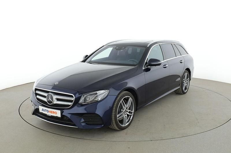 Gebraucht Mercedes E300 245 PS (180 kW) 2018 Blau Kombi