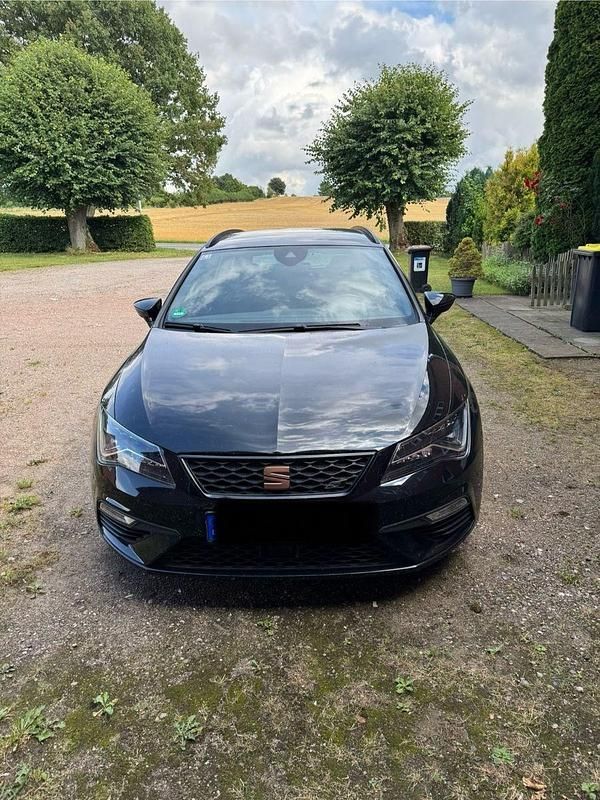 Schwarz Gebraucht 2020 Cupra Leon Kombi | 22.900 € (Superpreis) - Bild 1/4