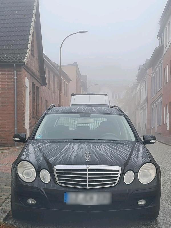 Schwarz Gebraucht 2007 Mercedes E280 Kombi | 2.500 € (Guter Preis) - Bild 1/1
