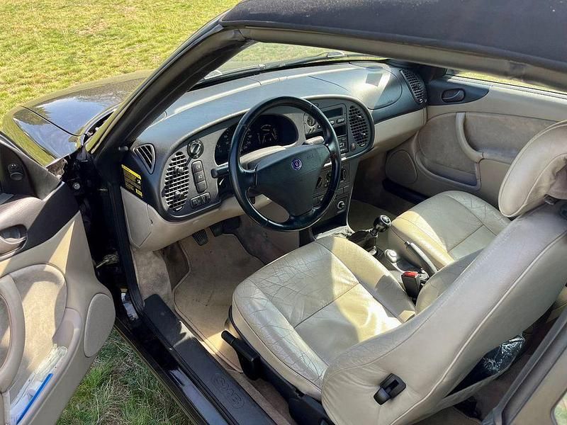 Gebraucht Saab 900 Cabriolet 185 PS (136 kW) 1996 Schwarz Cabrio