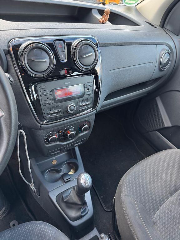 Gebraucht Dacia Dokker Acces 102 PS (75 kW) 2017 Grau Van / Kleinbus