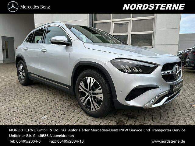 Gebraucht Mercedes GLA180 Progressive 136 PS (100 kW) 2023 Iridiumsilber SUV