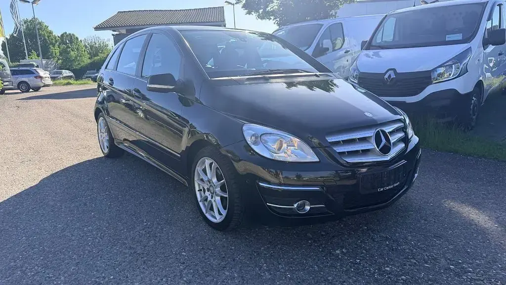 Gebraucht Mercedes B180 Sport 116 PS (85 kW) 2009 Schwarz Van / Kleinbus
