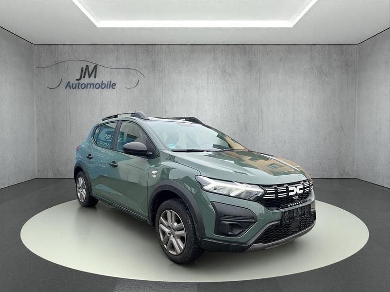 Other Gebraucht 2023 Dacia Sandero Essentiel SUV | 11.990 € (Superpreis) - Bild 1/4