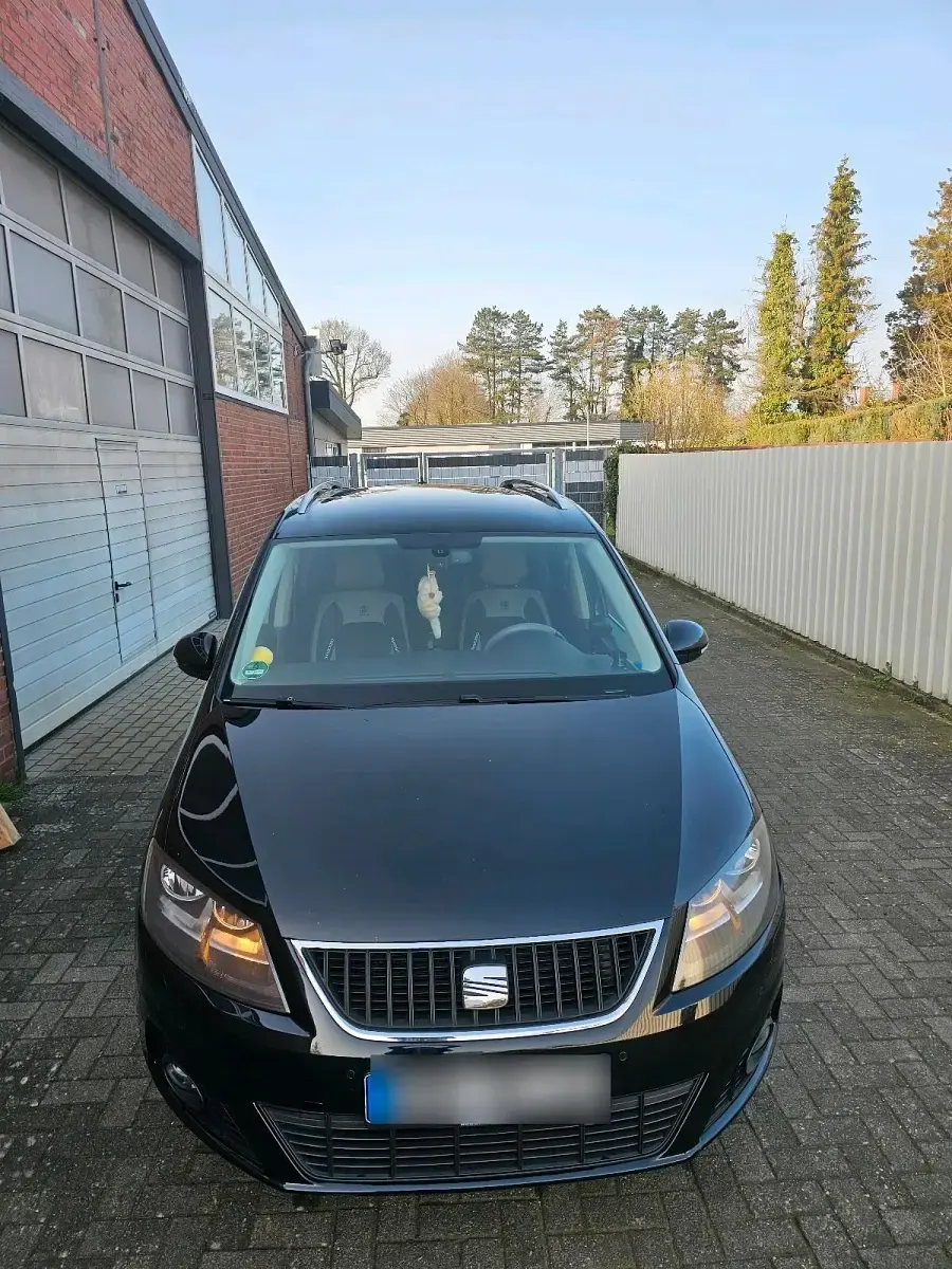 Gebraucht Seat Alhambra 140 PS (102 kW) 2011 Schwarz Van / Kleinbus