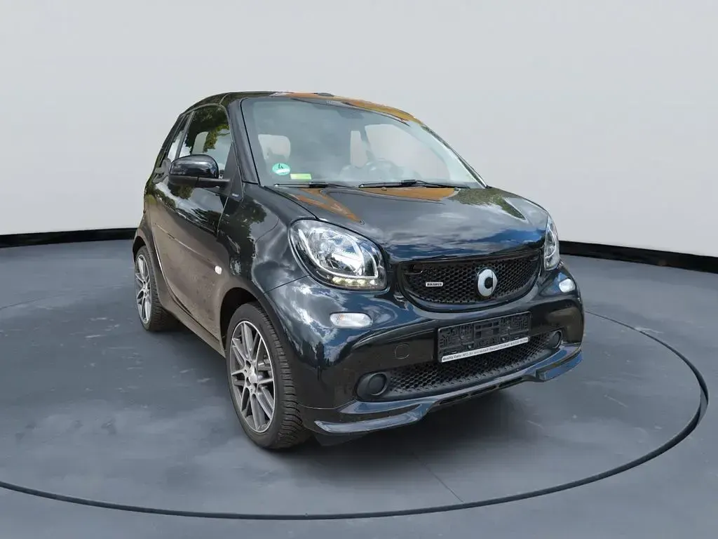 Gebraucht Smart ForTwo Cabrio Brabus 109 PS (80 kW) 2017 Schwarz Cabrio