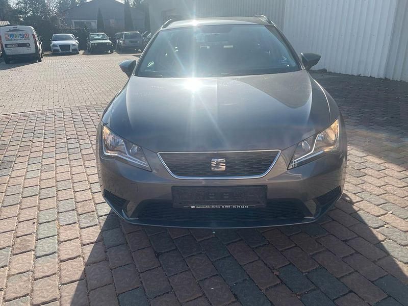 Gebraucht Seat Leon ST Reference 105 PS (77 kW) 2015 Grau Kombi