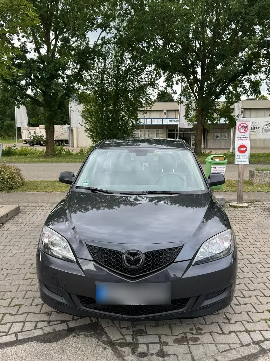 Gebraucht Mazda 3 84 PS (61 kW) 2007 Grau Kleinwagen