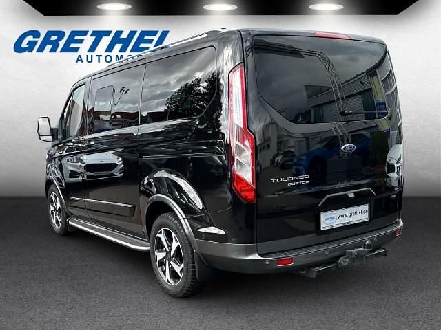Usado Ford Transit Custom Active 150 HP (110 kW) 2023 Preto Carrinha