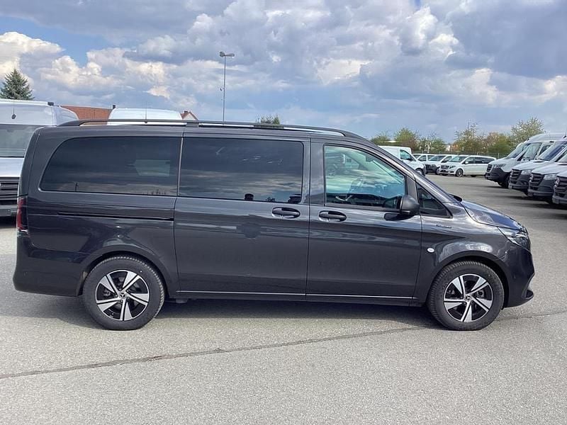 Gebraucht Mercedes e-Vito 150 kW (204 PS) 2024 Grau Van / Kleinbus