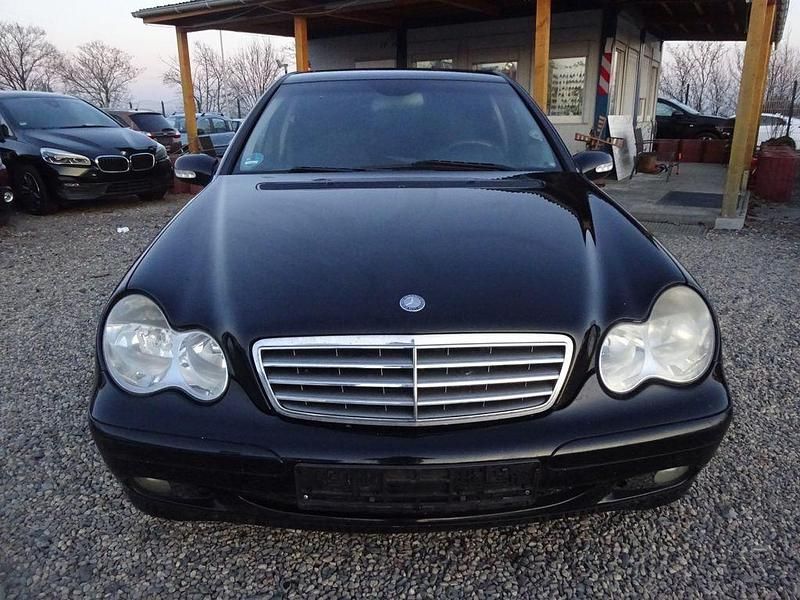 Gebraucht Mercedes C320 Classic 218 PS (160 kW) 2003 Schwarz Limousine