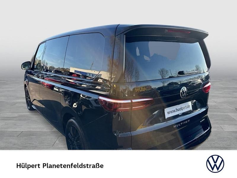 Gebraucht VW Multivan Life 150 PS (110 kW) 2023 Van