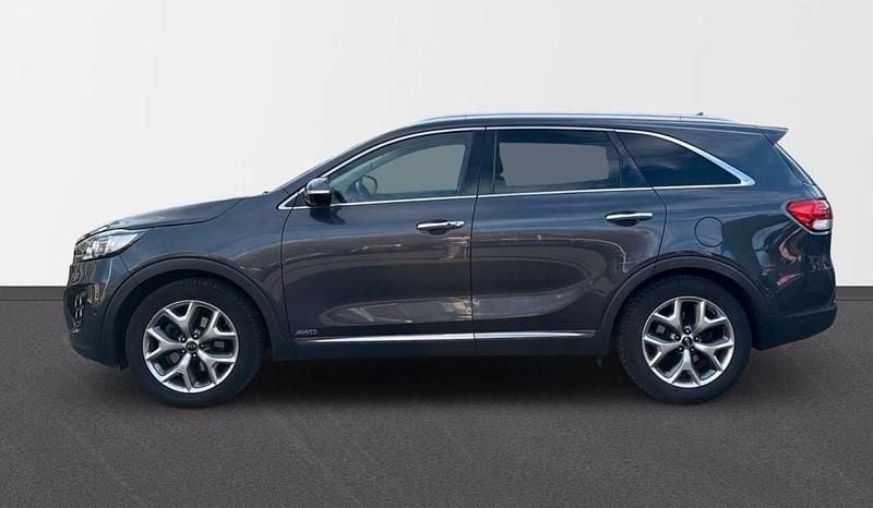 Second-hand Kia Sorento 200 CP (147 kW) 2017 Gri SUV