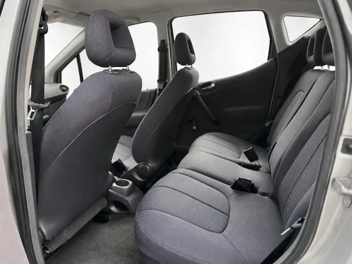 Gebraucht Mercedes A140 82 PS (60 kW) 2000 Silber Kleinwagen