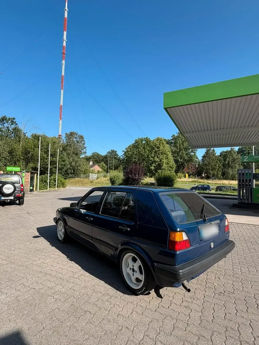 Gebraucht VW Golf II 54 PS (39 kW) 1991 Blau Kleinwagen