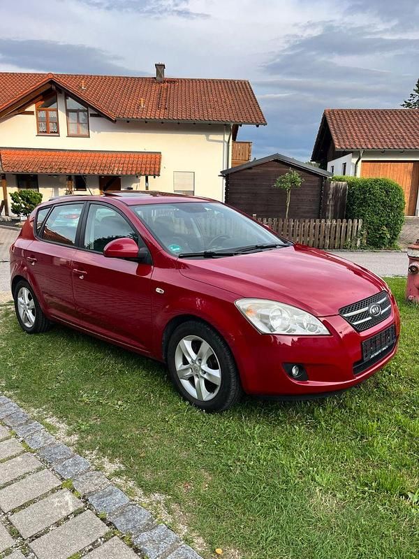 Gebraucht 2009 Kia Ceed Kombi | 2.890 € (Fairer Preis) - Bild 1/4