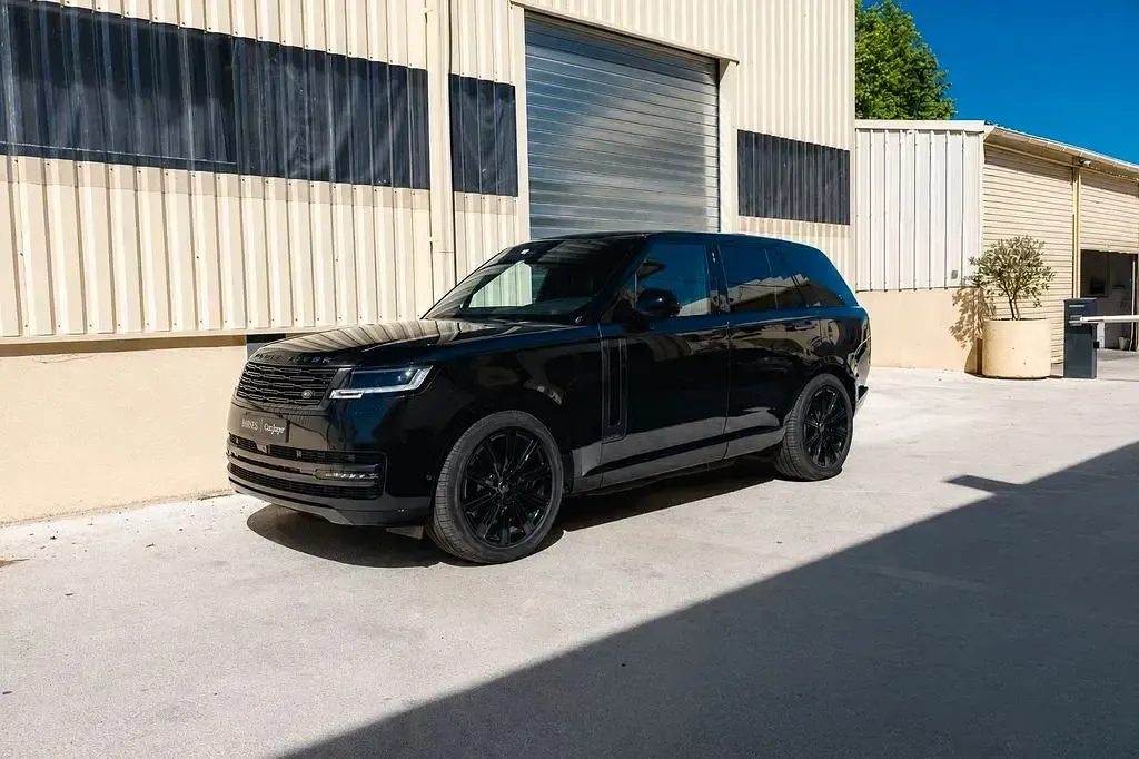 Gebraucht Land Rover Range Rover Autobiography 400 PS (294 kW) 2024 Schwarz SUV