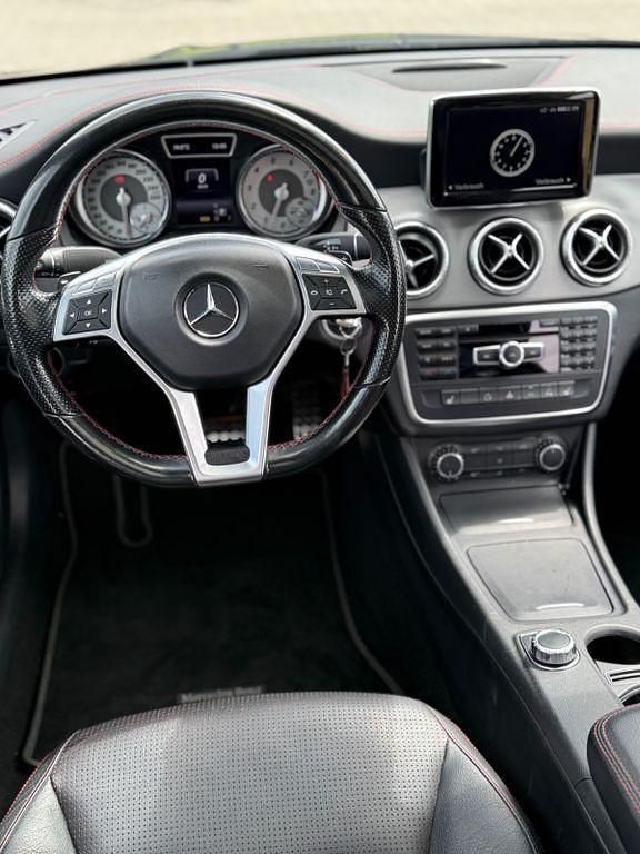 Gebraucht Mercedes CLA250 AMG line 211 PS (155 kW) 2014 Schwarz Limousine