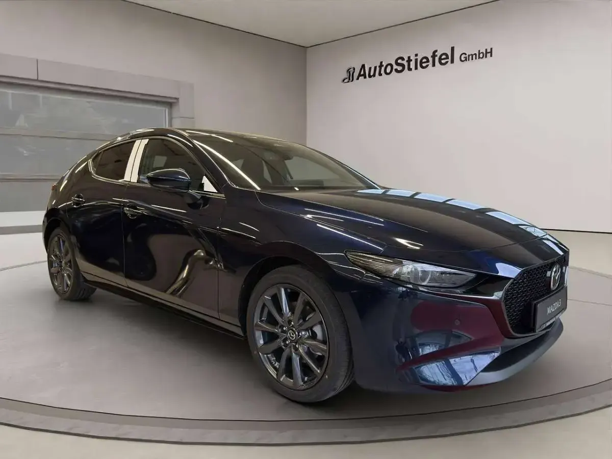 Neu Mazda 3 Exclusive-Line 140 PS (102 kW) 2026 Deep crystal blue Limousine